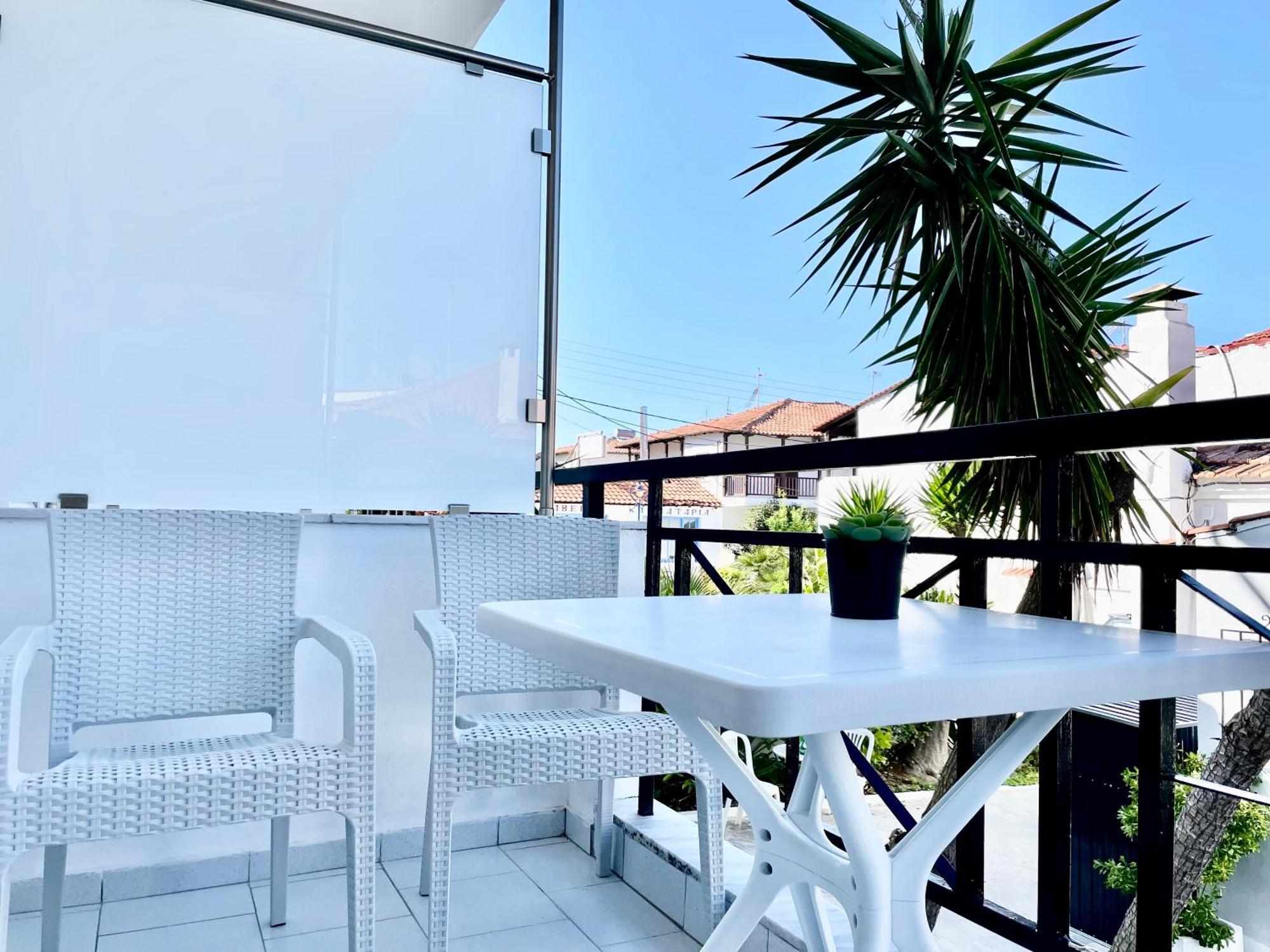Thalassa Garden Studios Пефкохори Экстерьер фото